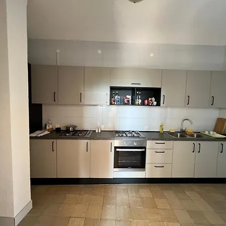 With Shared Kitchen 