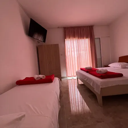 Apartament With Shared Kitchen 