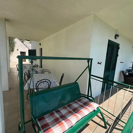With Shared Kitchen 