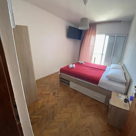 With Shared Kitchen 
