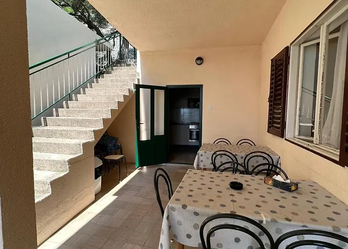 公寓 With Shared Kitchen 